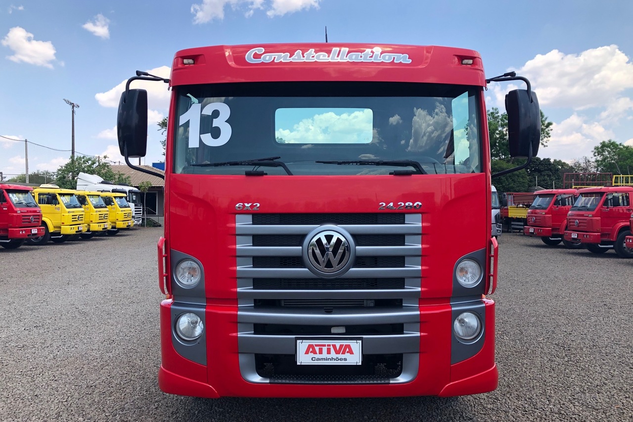 Volkswagen 24-280 E Constellation 6x2 - 12/13 5