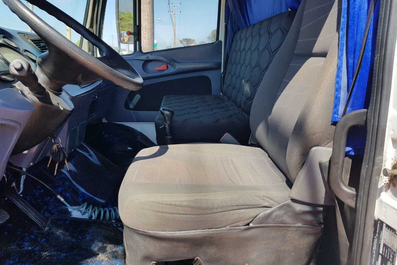 Mercedes Benz MB 1620 - 01/01 4