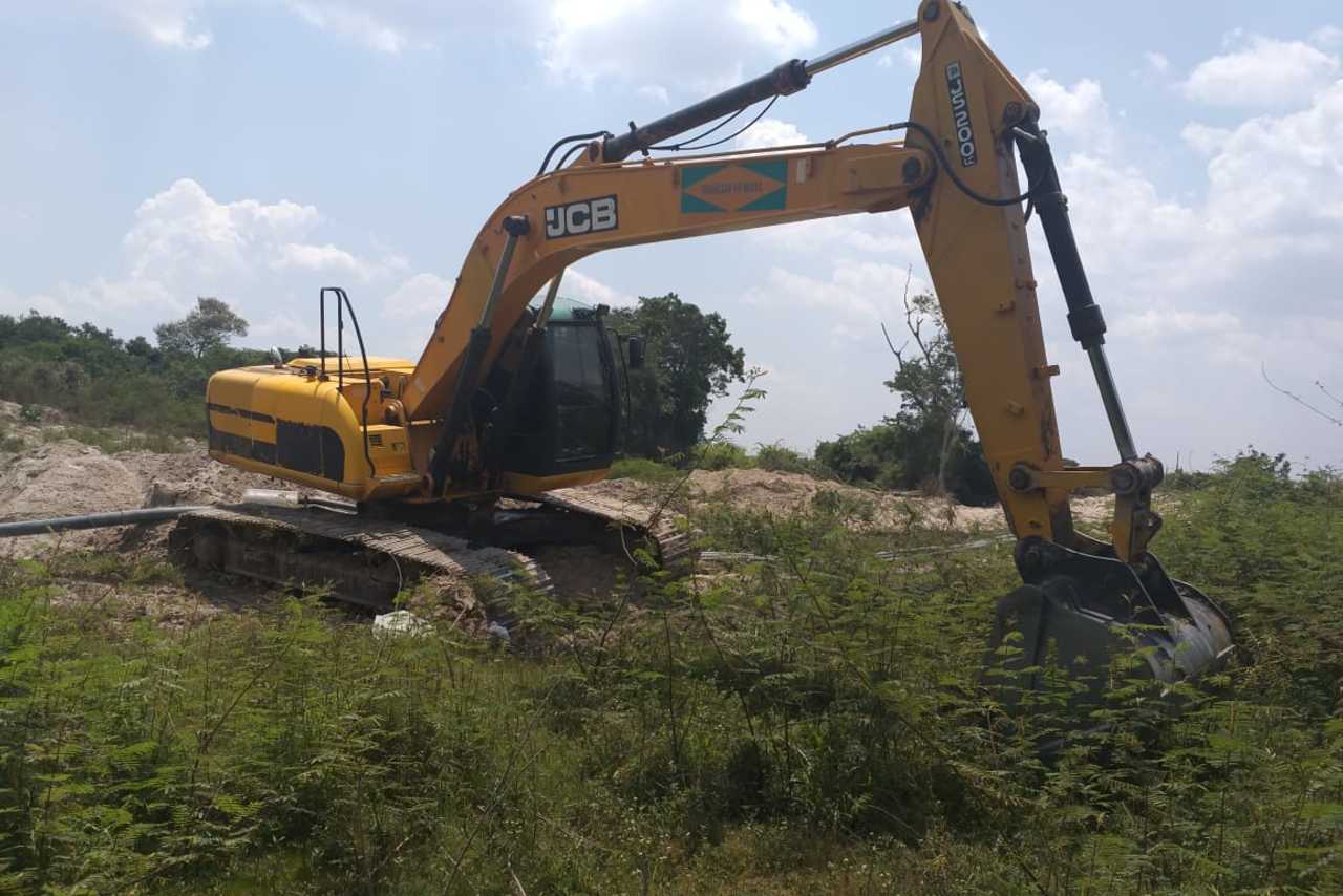 JCB JS200 LC - 12/12 3