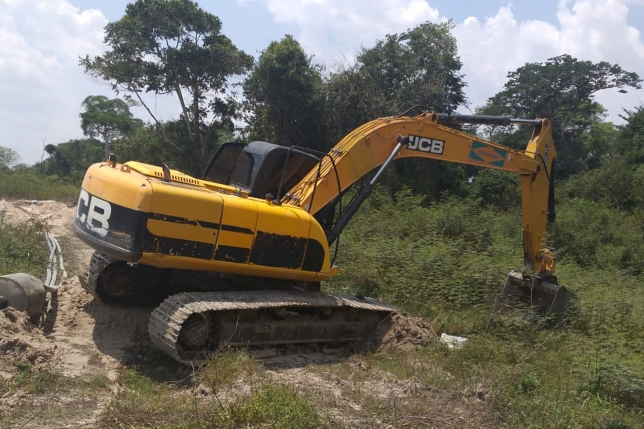 JCB JS200 LC - 12/12 5