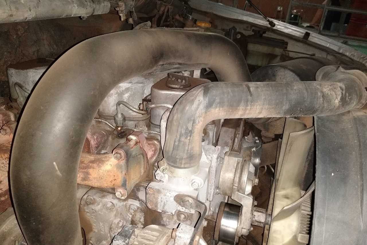 Ford F350 - 06/06 30