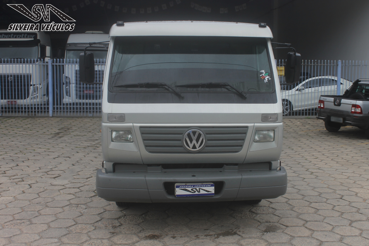 Volkswagen 8 150 - 06/06 3