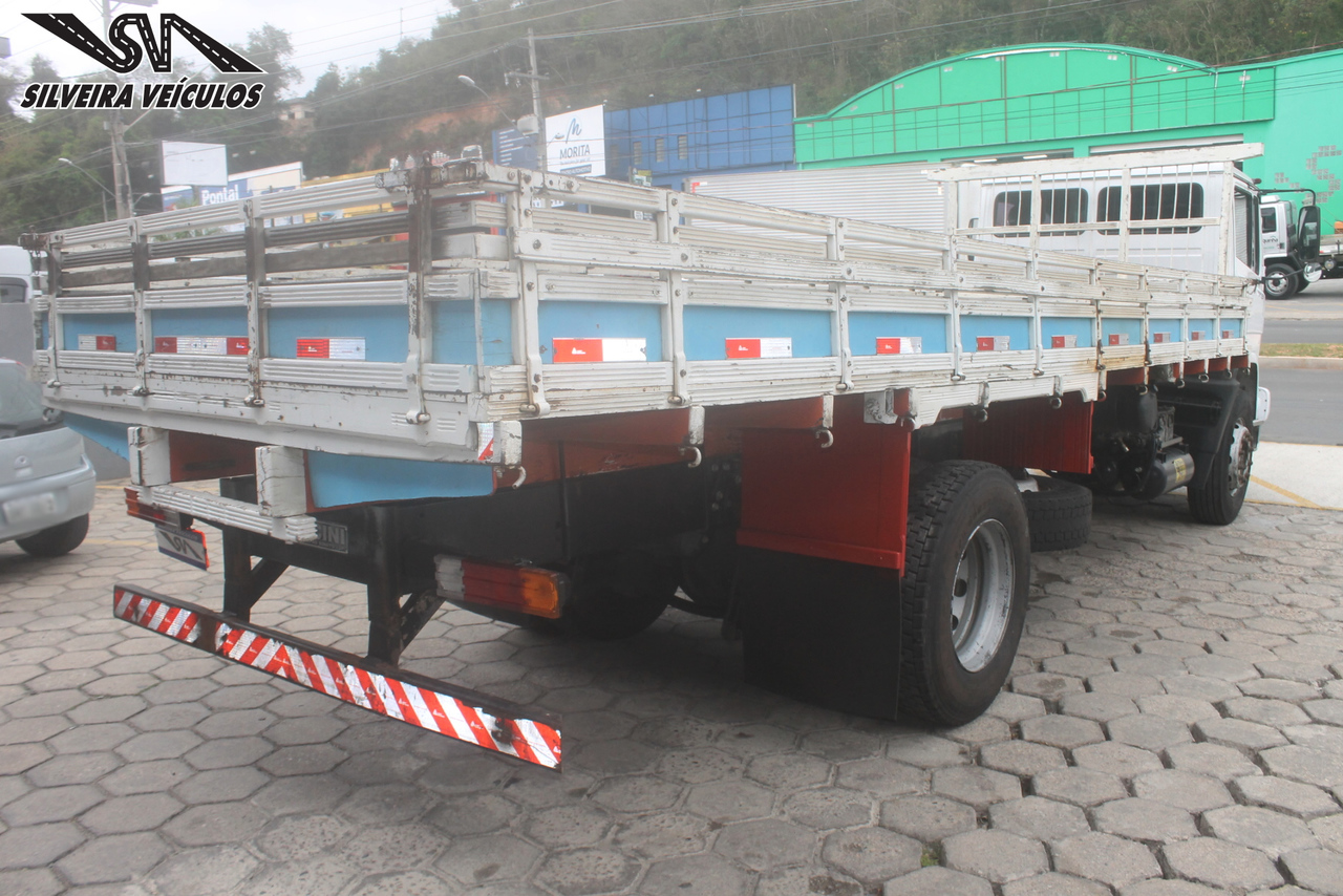 Mercedes Benz MB 1718 - 08/08 6