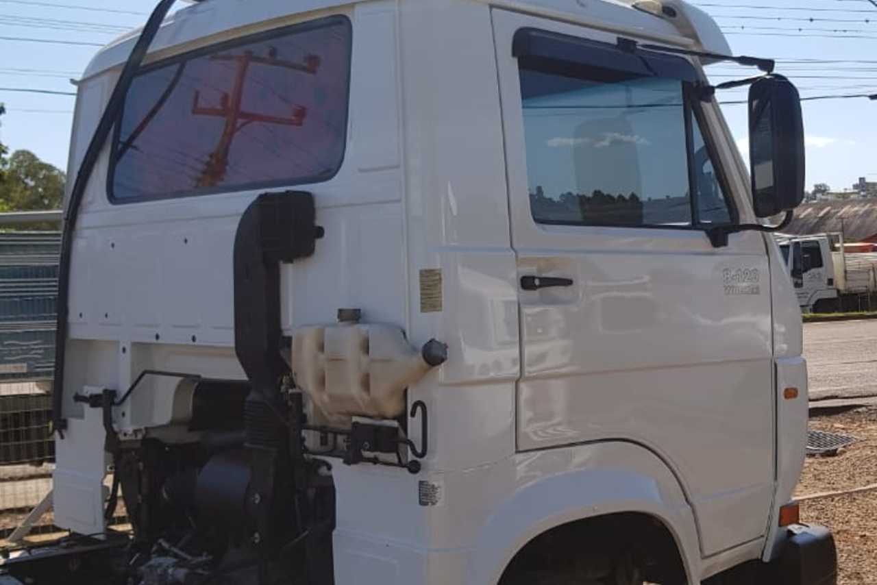 Volkswagen 8 120 - 10/10 2