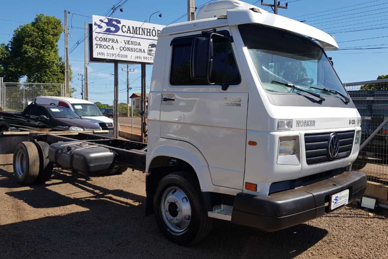 Volkswagen 8 120 - 10/10 3