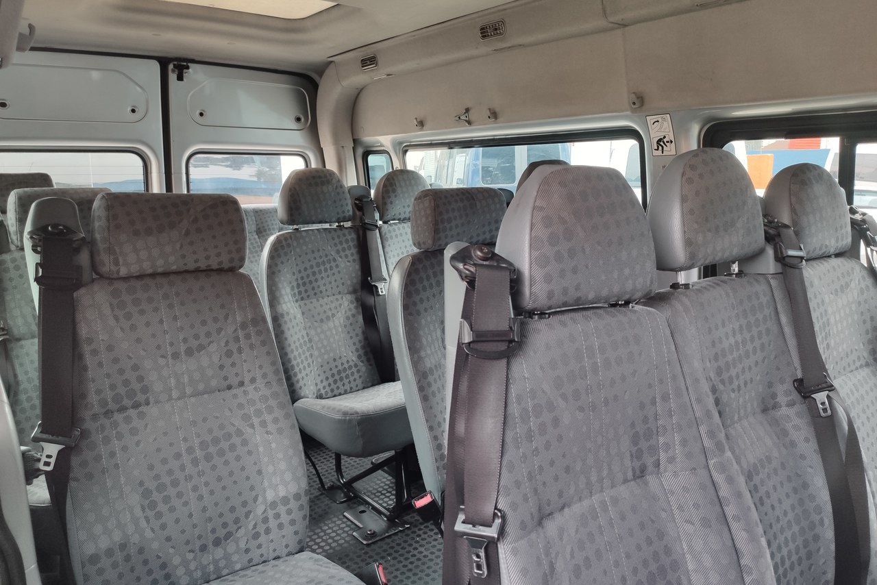 Ford Transit passageiros - 11/11 11