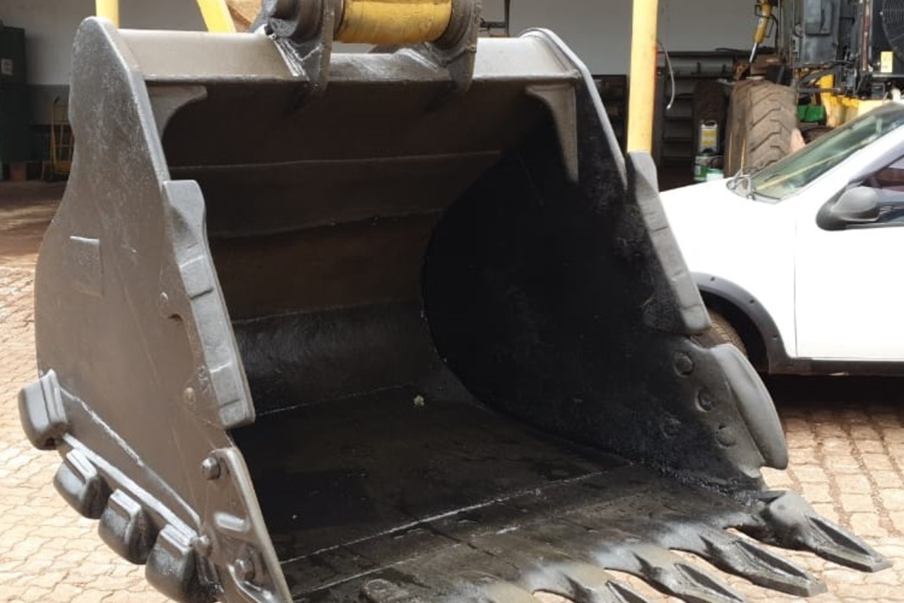 Caterpillar 320D - 07/08 7