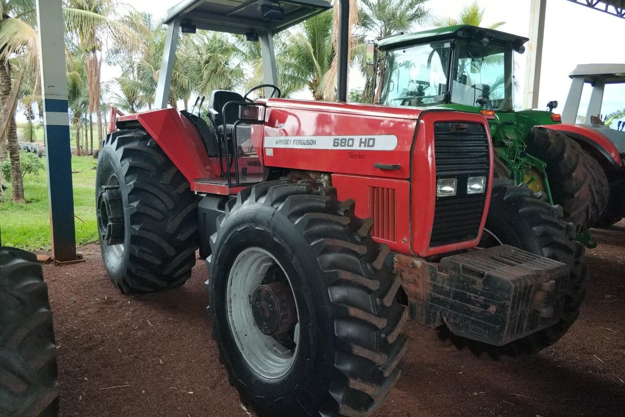 Massey Ferguson 680 - 07 6