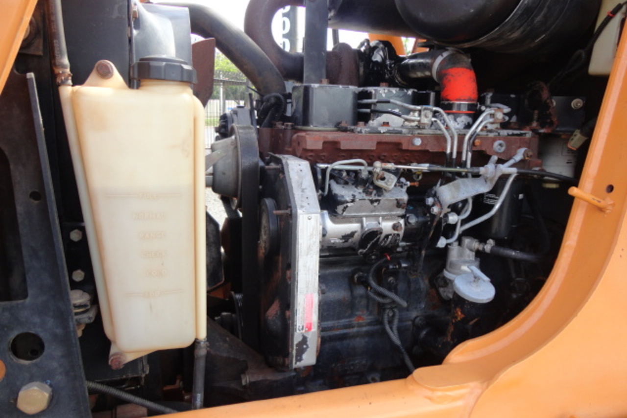 Case 580M - 08/08 9