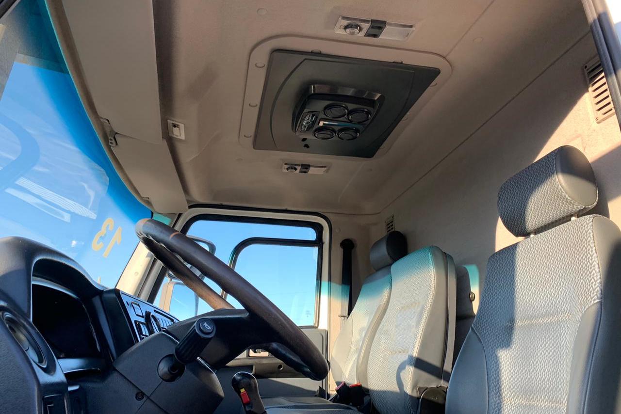 Ford Cargo1319 - 13/13 6