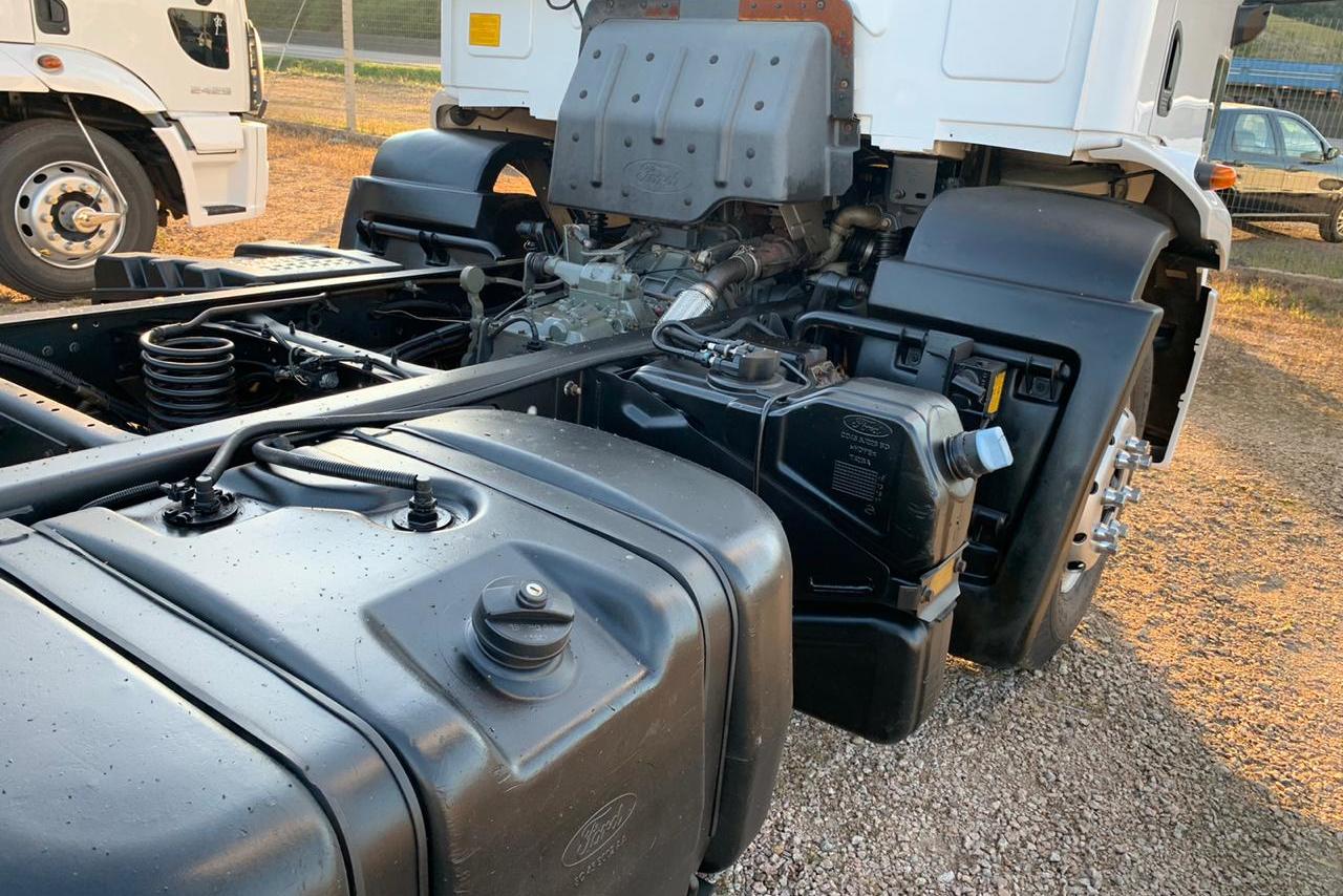 Ford Cargo1319 - 13/13 8