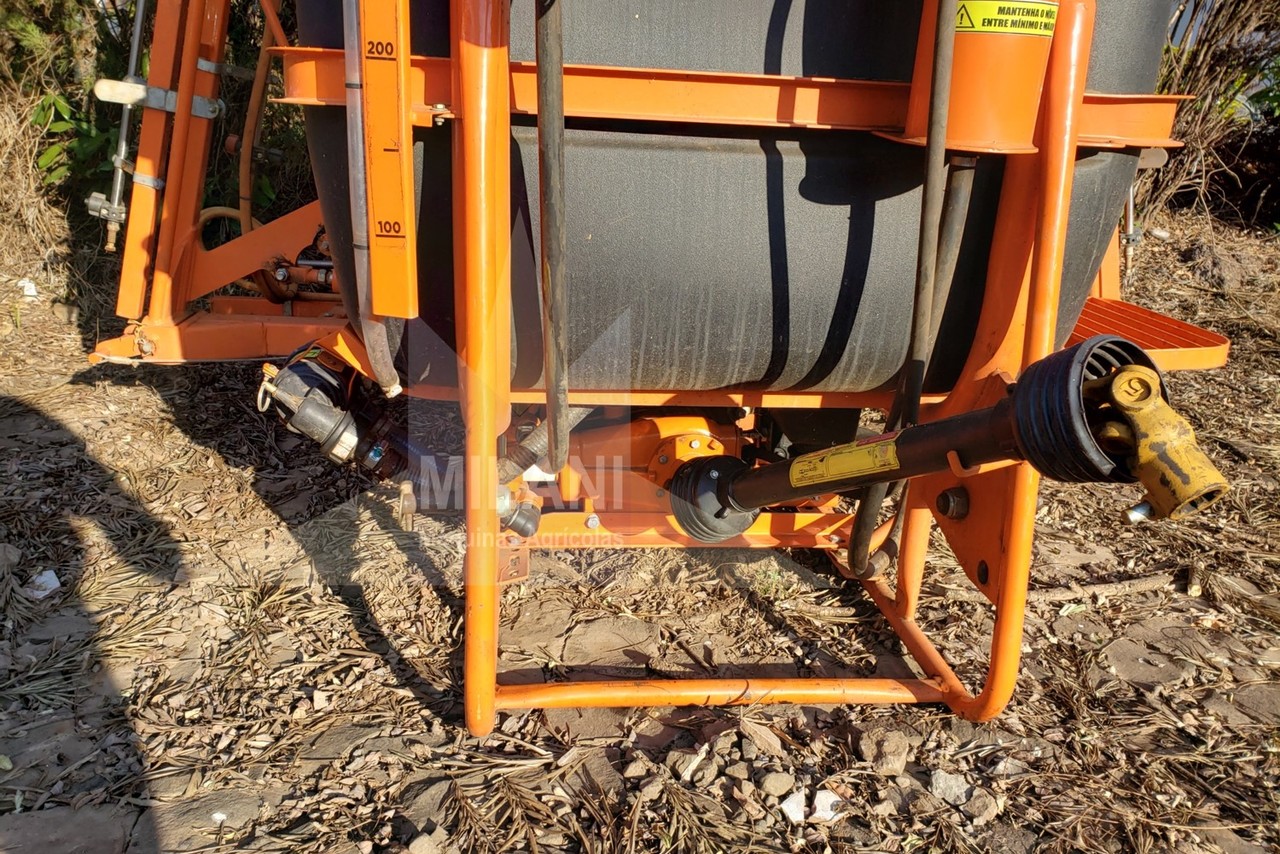 Jacto 600L - 18/18 6