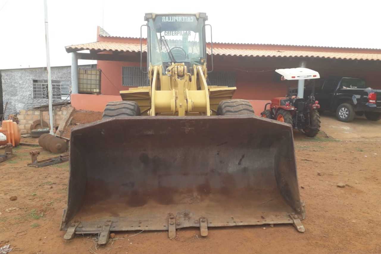 Caterpillar  938 - 02/02 6