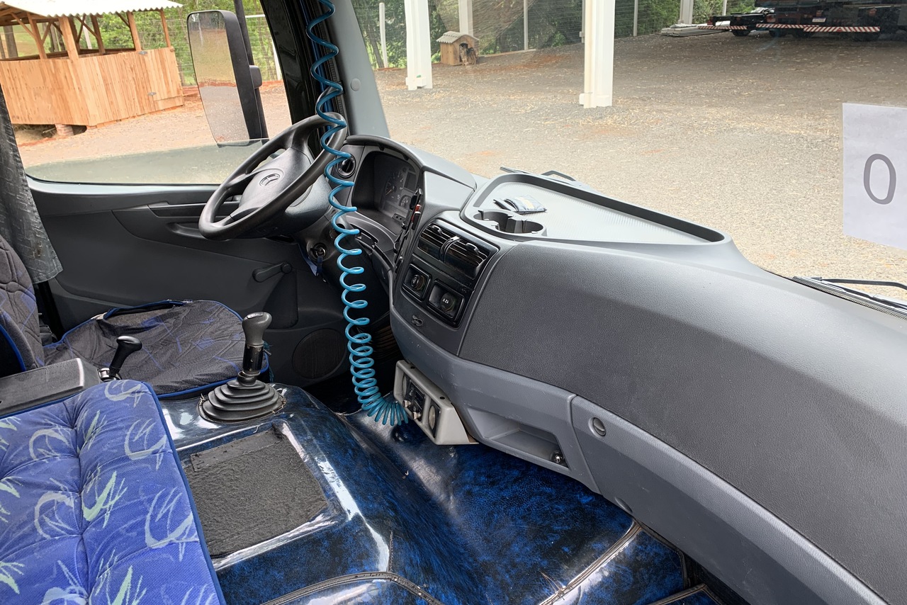 Mercedes Benz Atego 2425 - 10/10 15