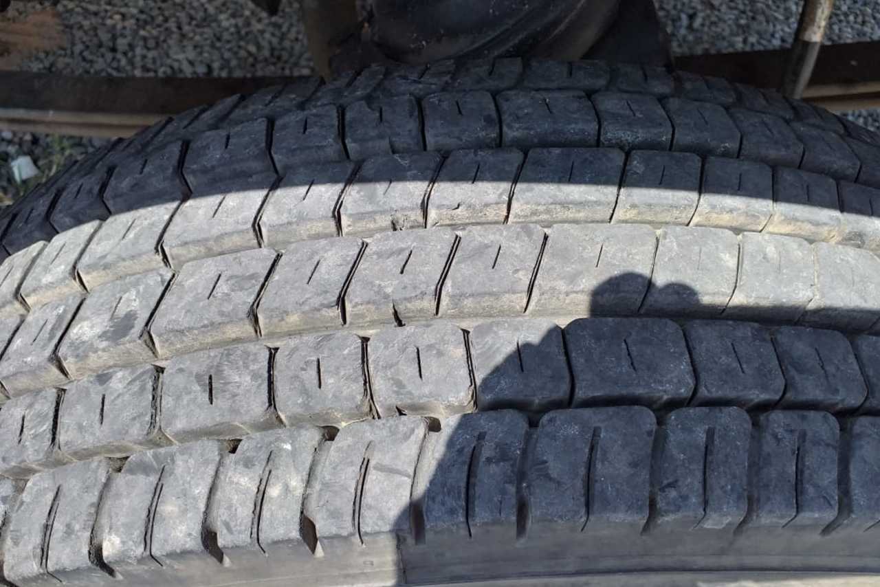 Volkswagen 8 140 - 94/94 3