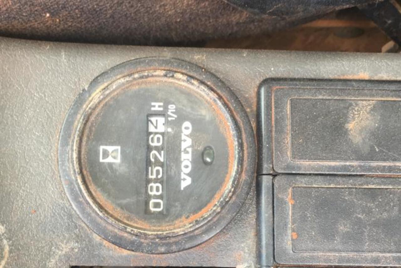 Volvo EC 140B - 13/14 10