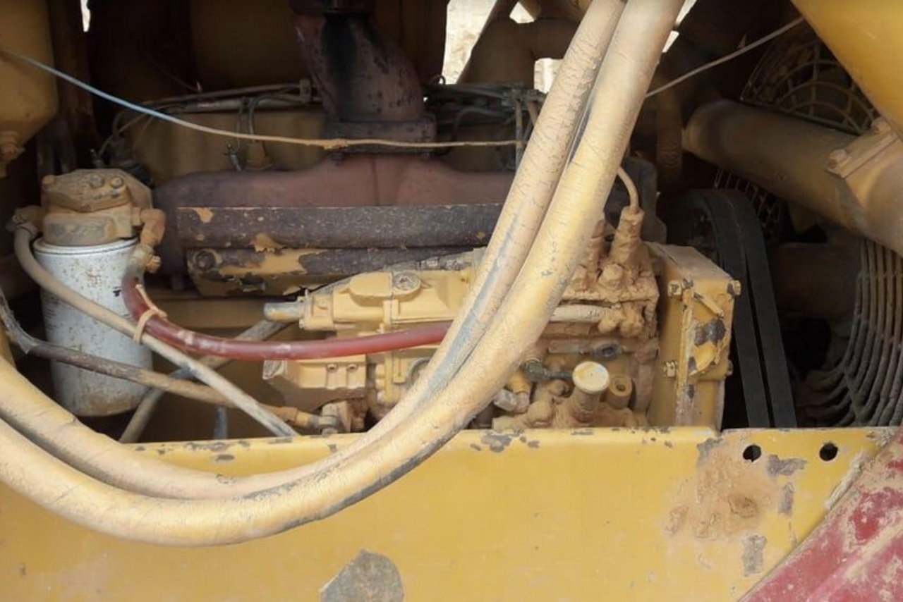 Caterpillar D4E - 86/86 4