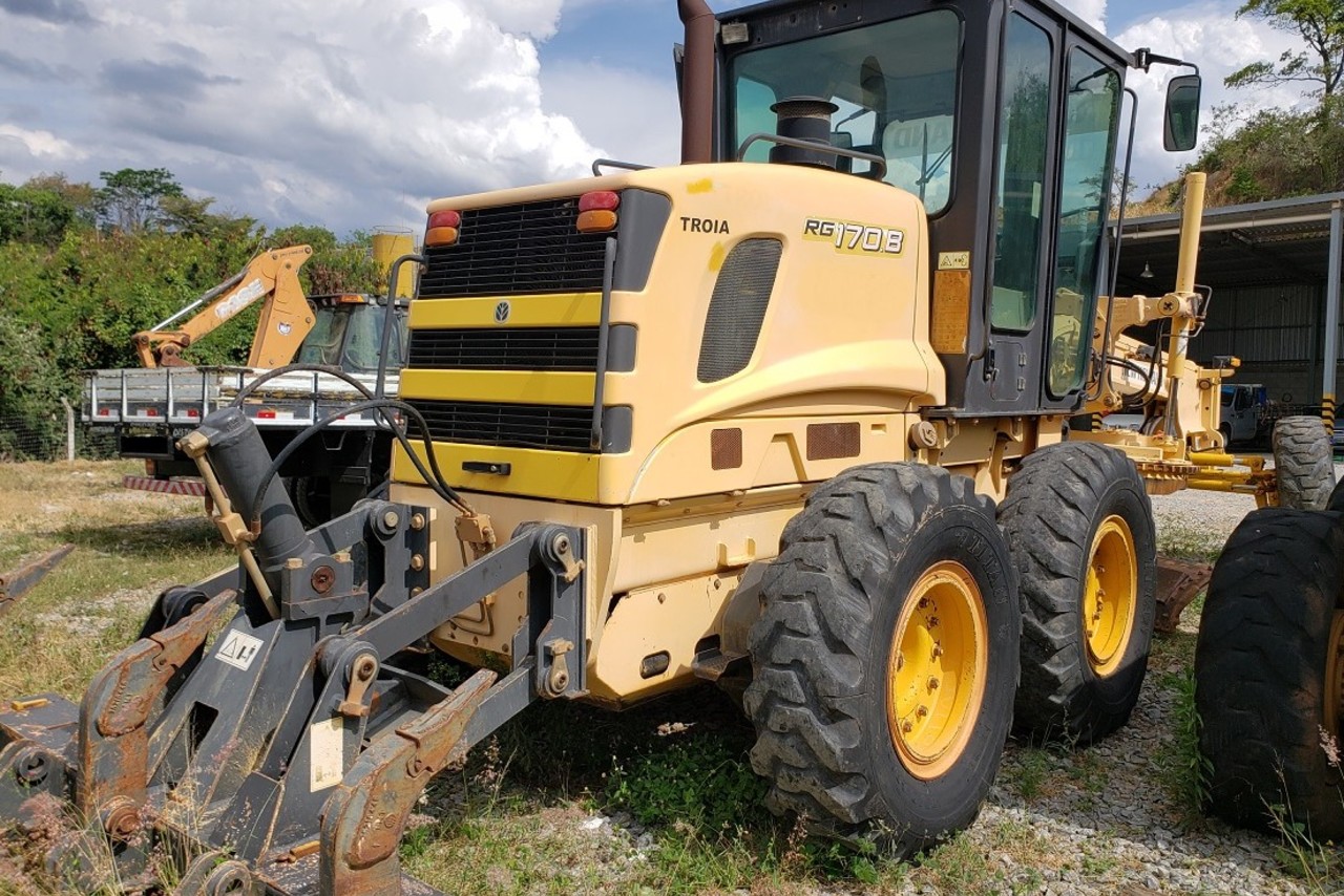 New Holland RG 170B - 08/08 6