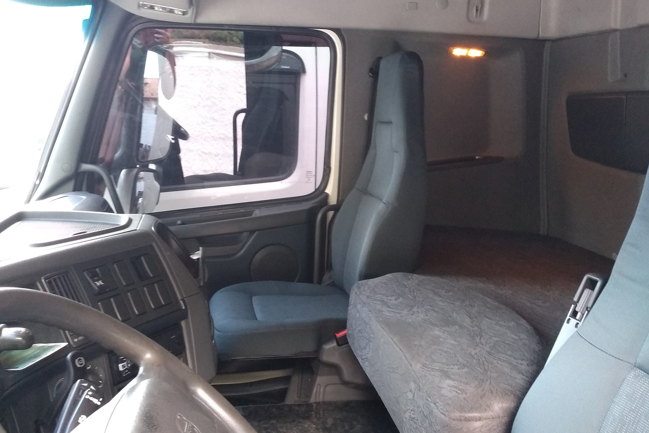 Volvo FH 460 - 12/13 6