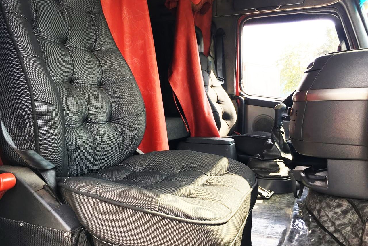 Volvo FH12 380 - 06 6