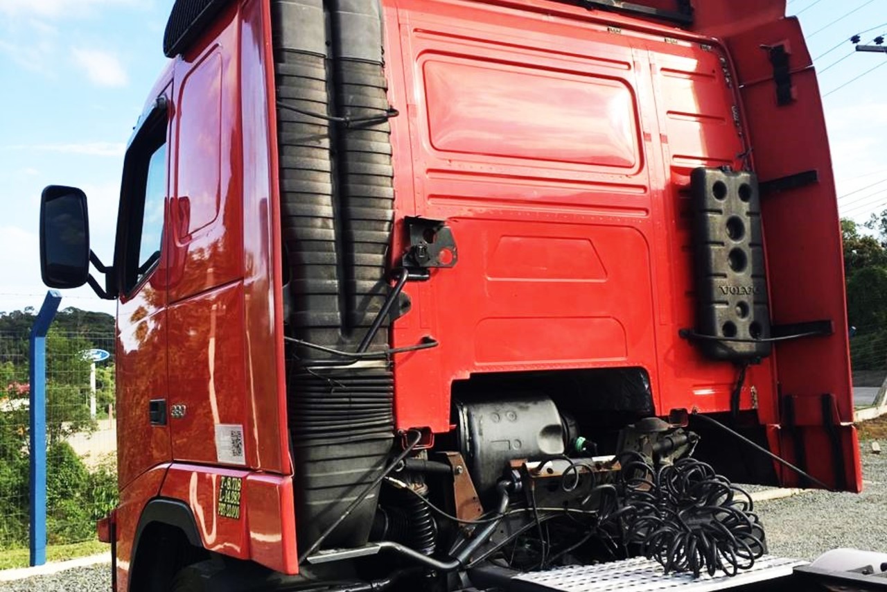 Volvo FH12 380 - 06 4
