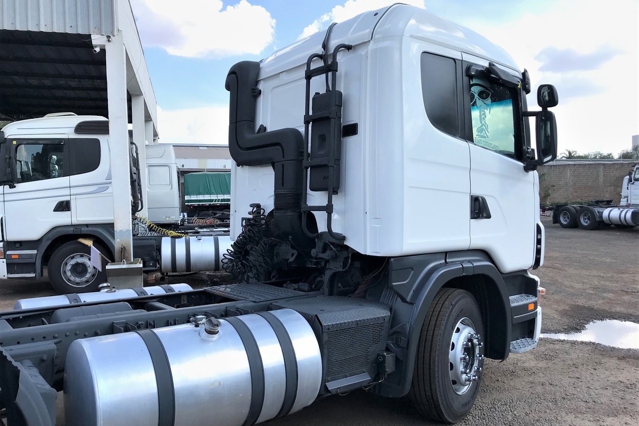 Scania 380 - 08/09 4
