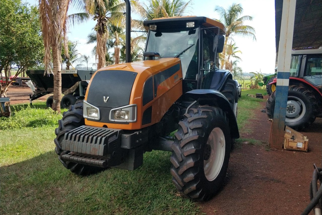 Valtra BM 125 - 0 6
