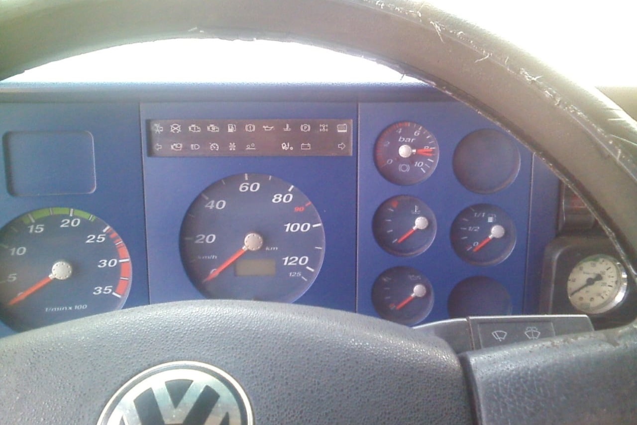 Volkswagen VW 9150 - 08/08 9