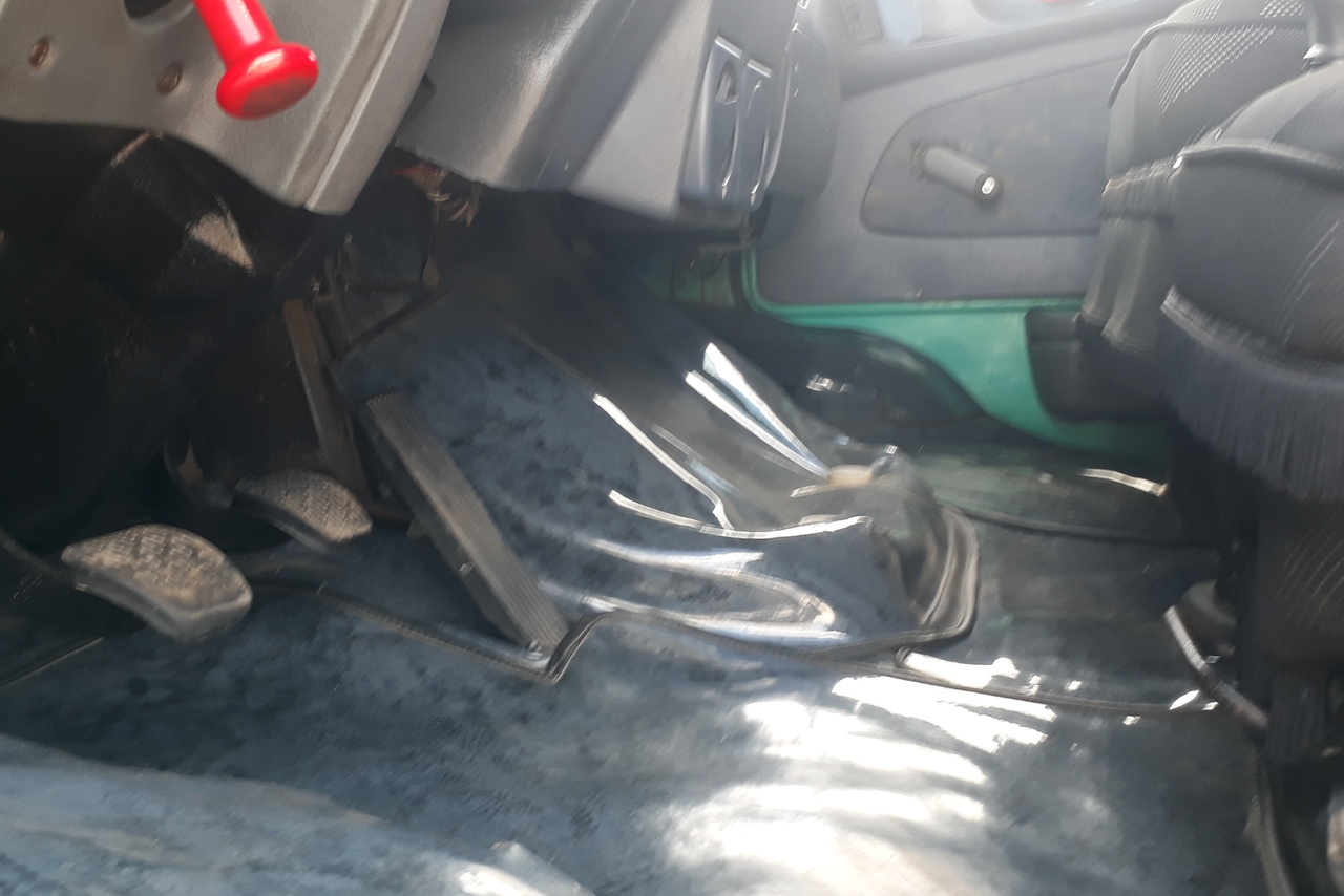 Mercedes Benz MB 1620 - 02/02 15