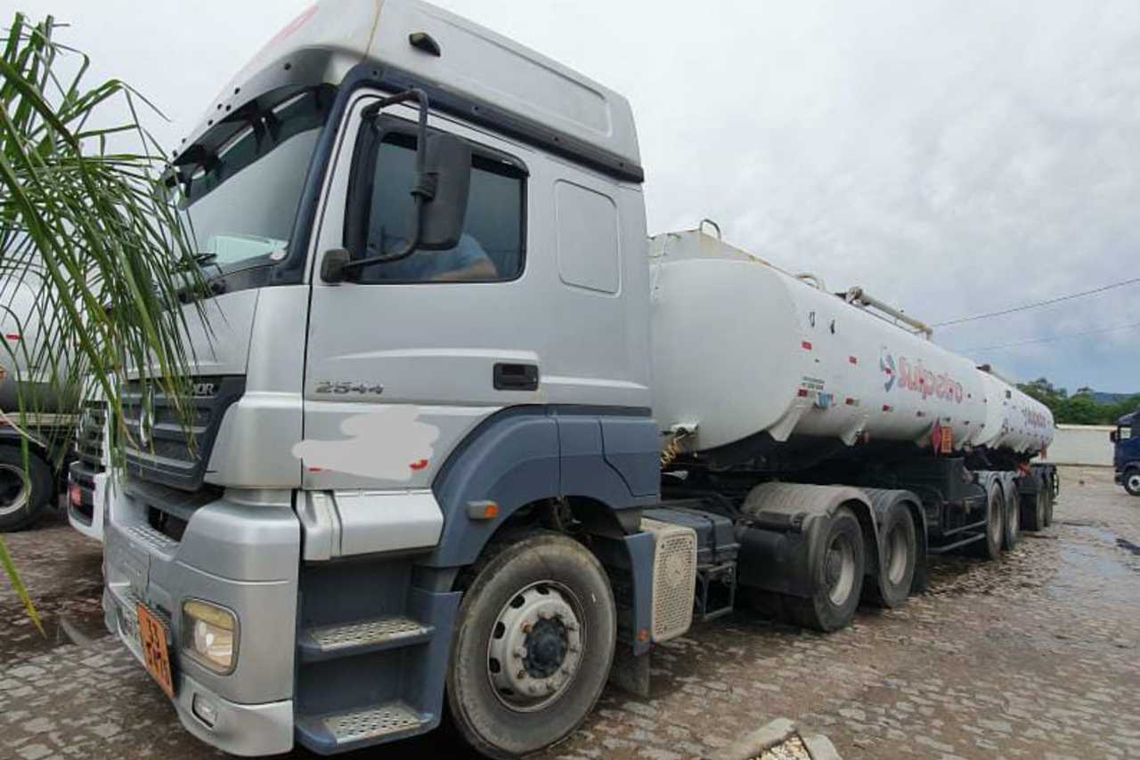 Mercedes Benz Axor 2544 - 10/10 13