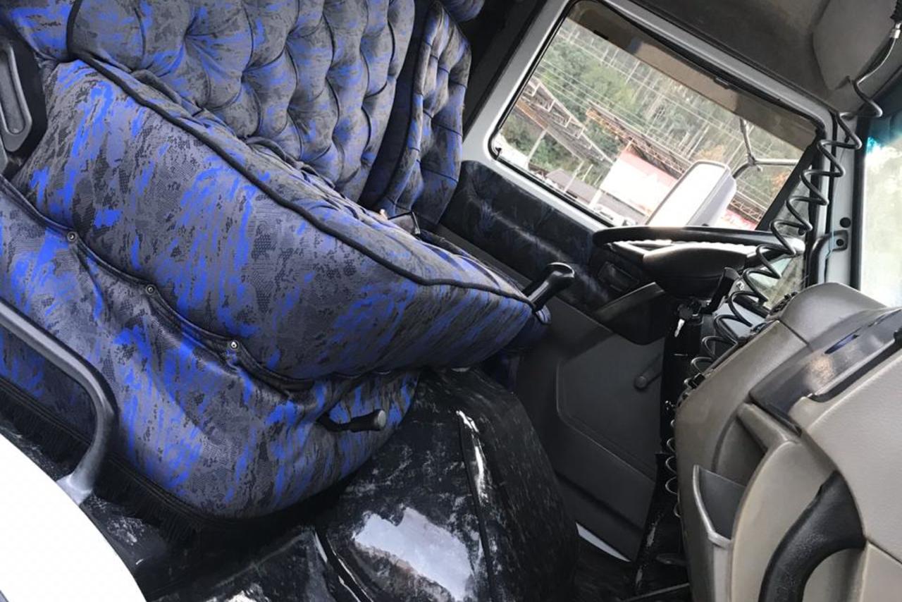 Volkswagen 13-180 - 03/04 4