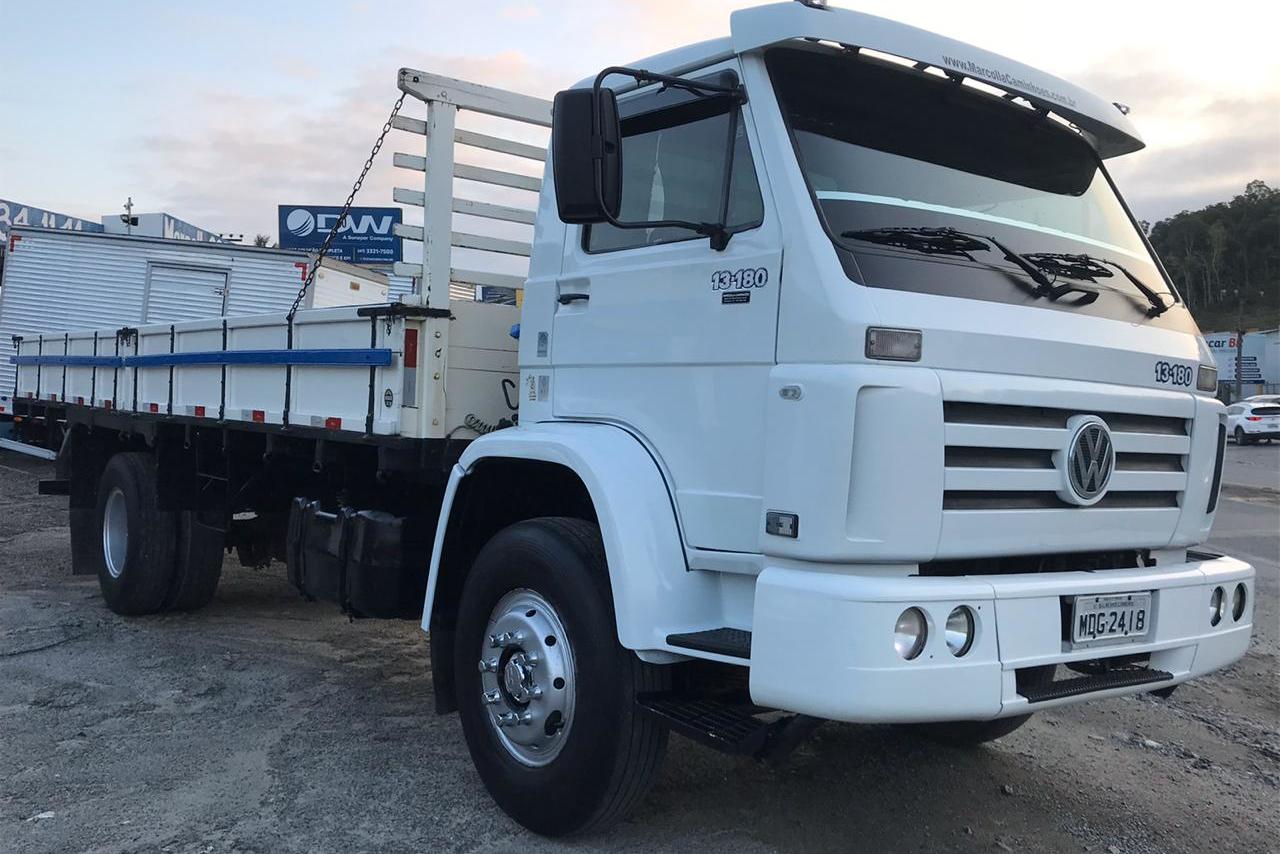 Volkswagen 13-180 - 03/04 5
