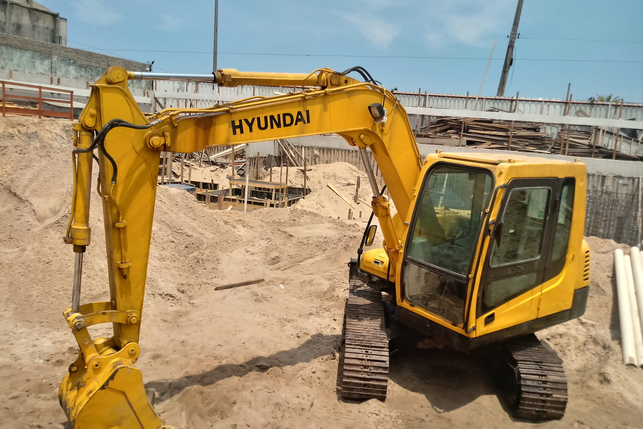 Hyundai R80 - 13/13 8