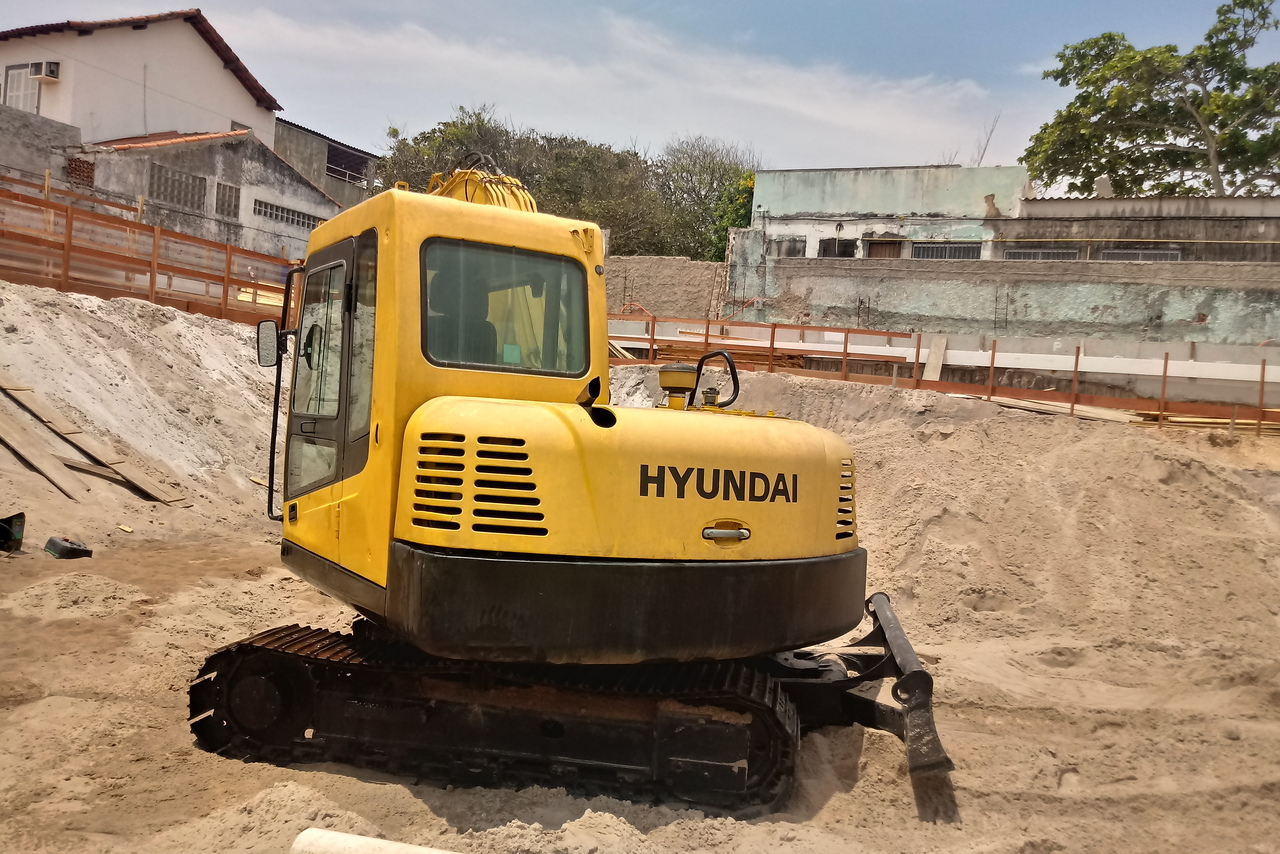 Hyundai R80 - 13/13 10
