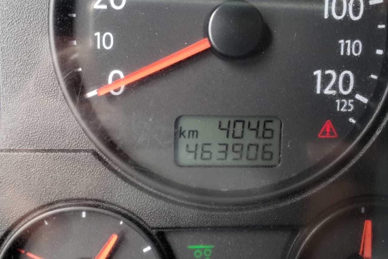 Volkswagen 24-250 E Constellation 3-Eixos - 10/11 6