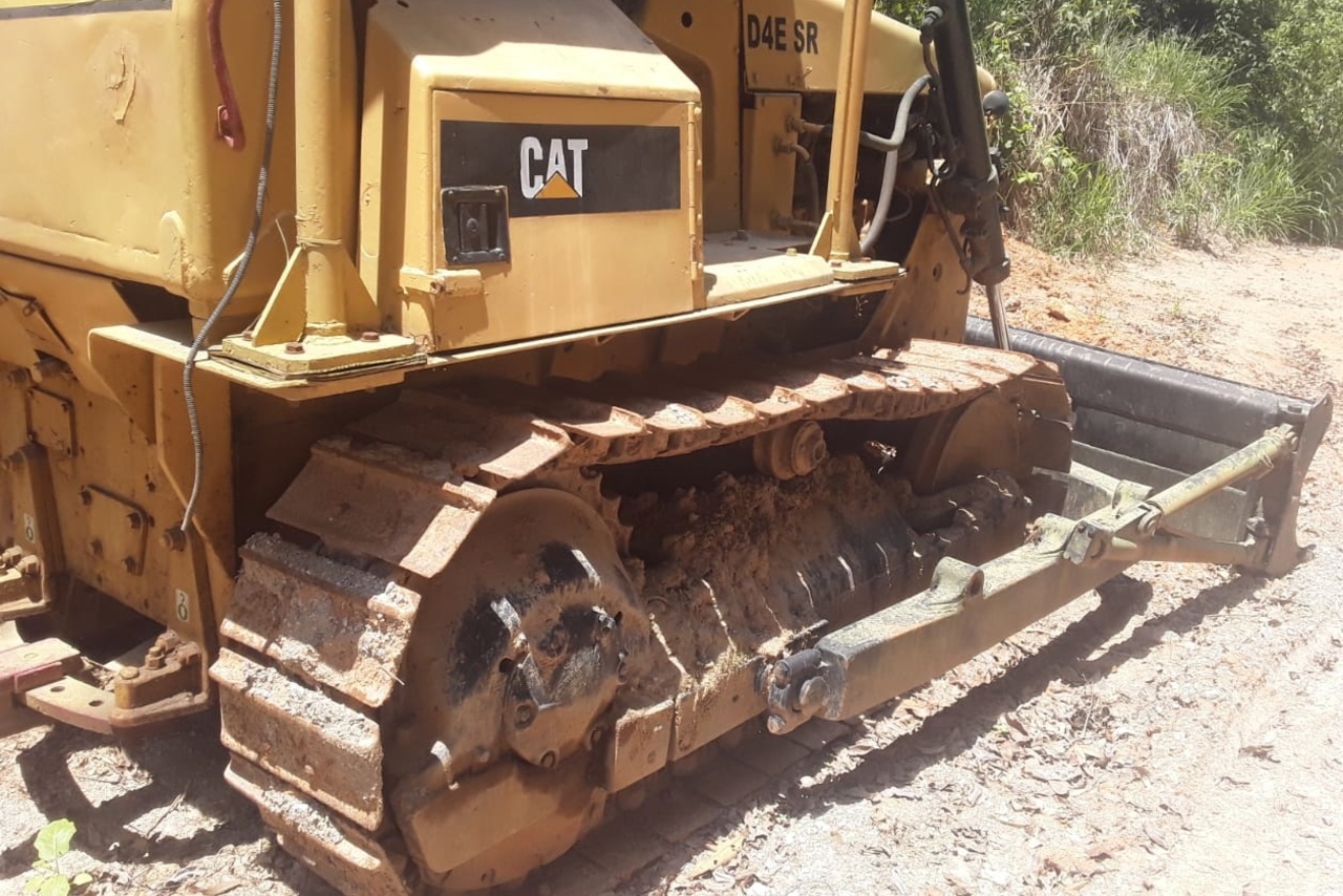 Caterpillar D4E - 94/94 4