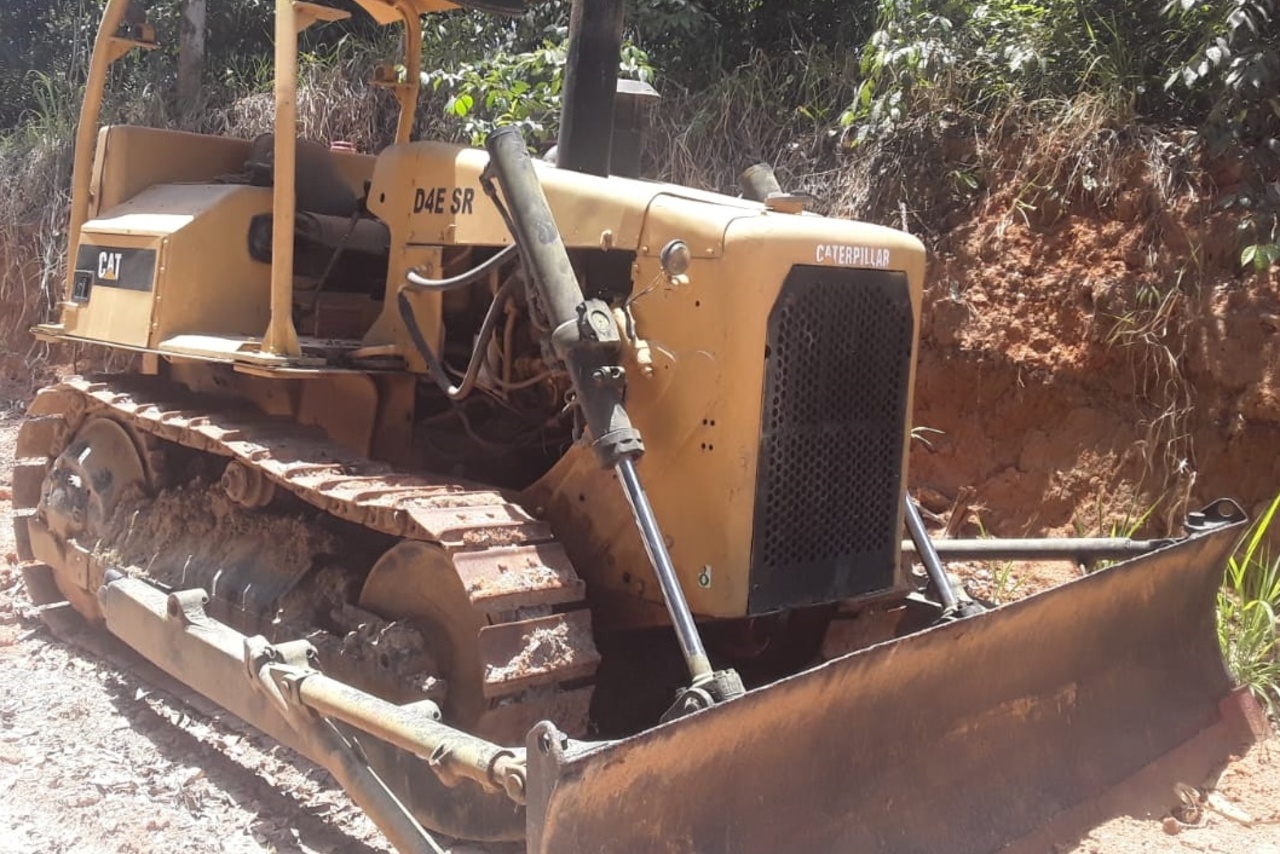 Caterpillar D4E - 94/94 6