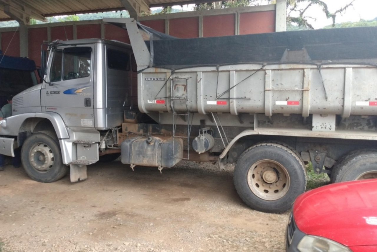 Mercedes Benz MB 1620 - 08 2