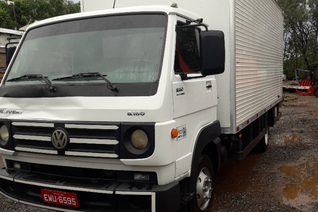 Volkswagen 8 160 - 13/13 4