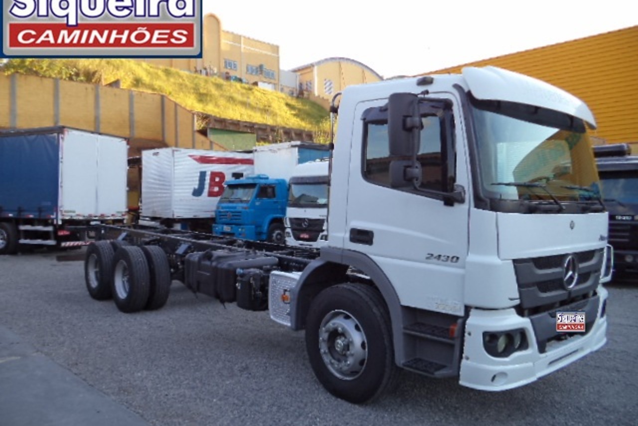 Mercedes Benz Atego 2430 - 14/14 4