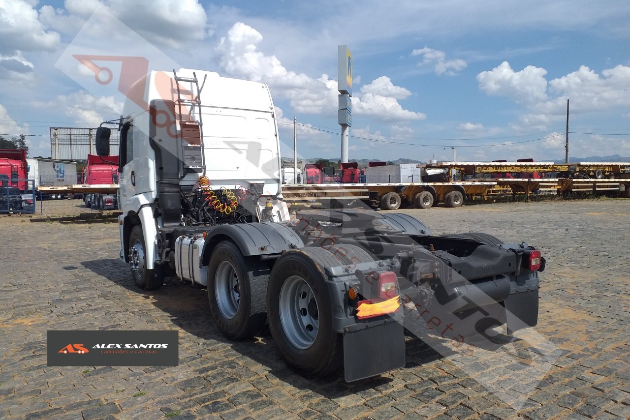 Volkswagen 25 420 - 15/15 12