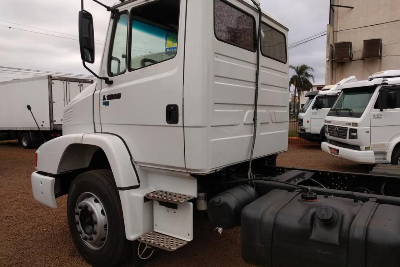 Mercedes Benz MB 1620 - 08/08 4