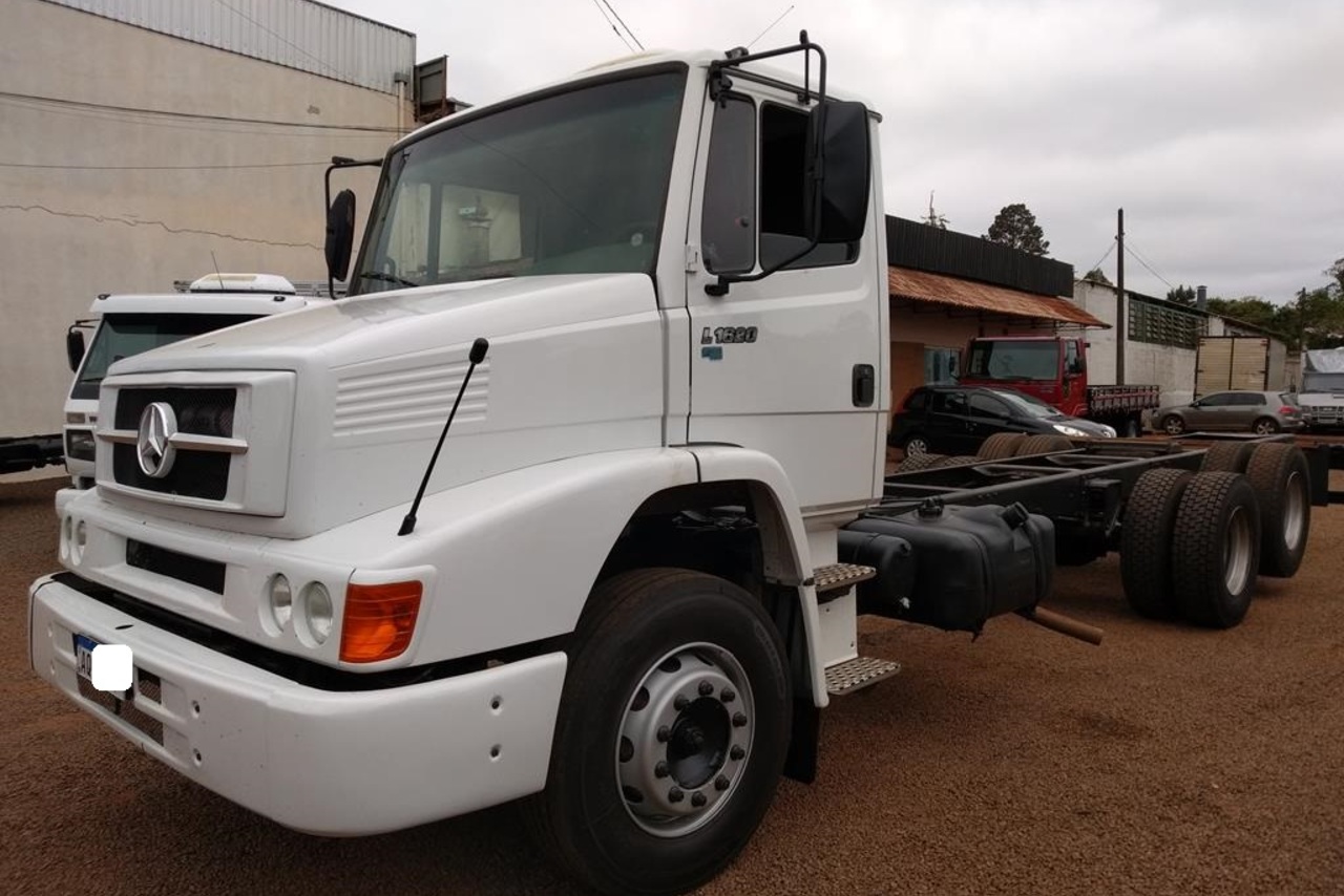 Mercedes Benz MB 1620 - 08/08 6