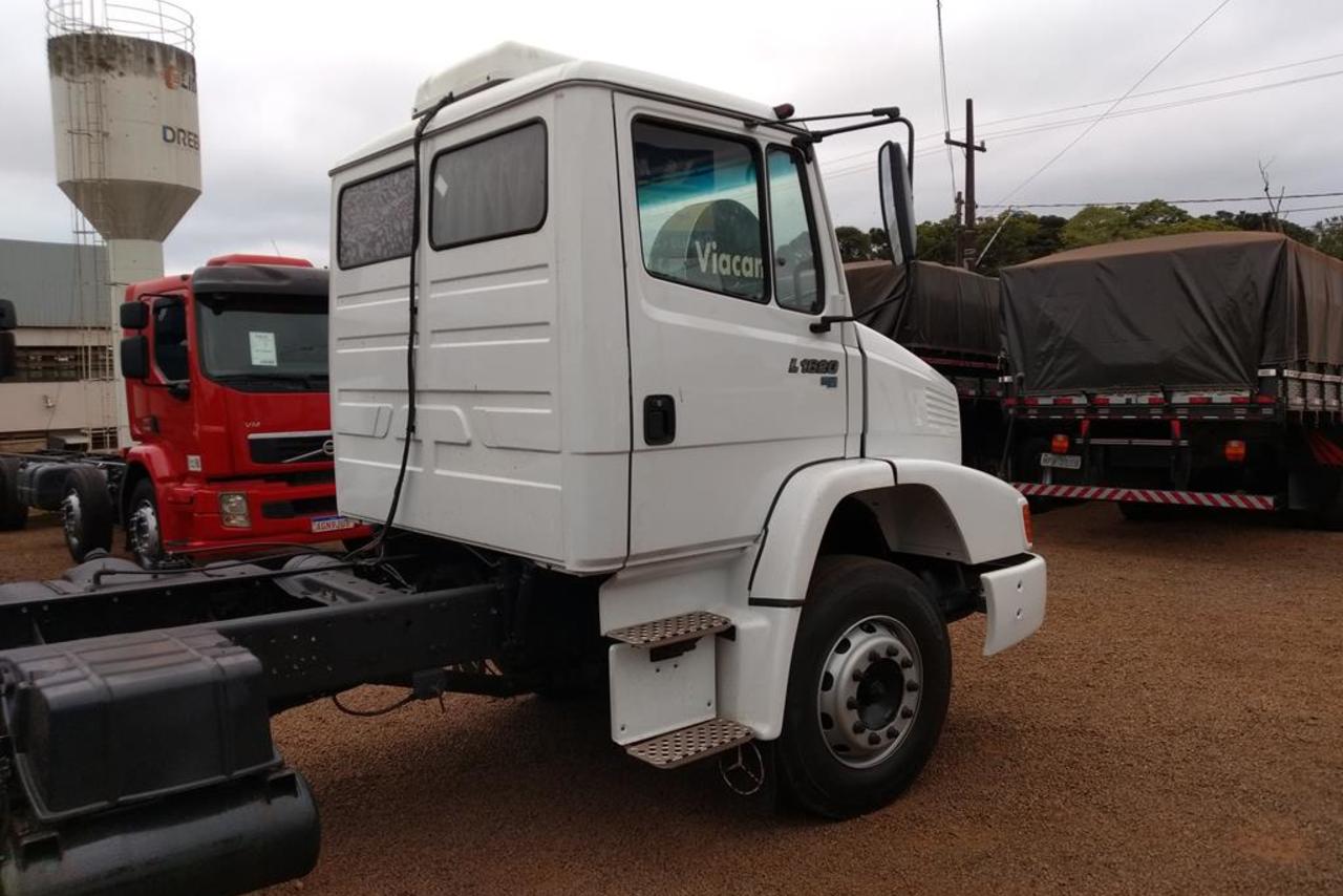Mercedes Benz MB 1620 - 08/08 8