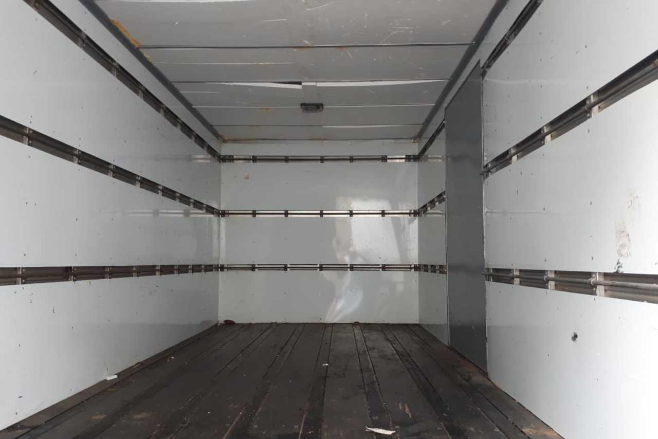 Volkswagen 8 120 - 07/08 6