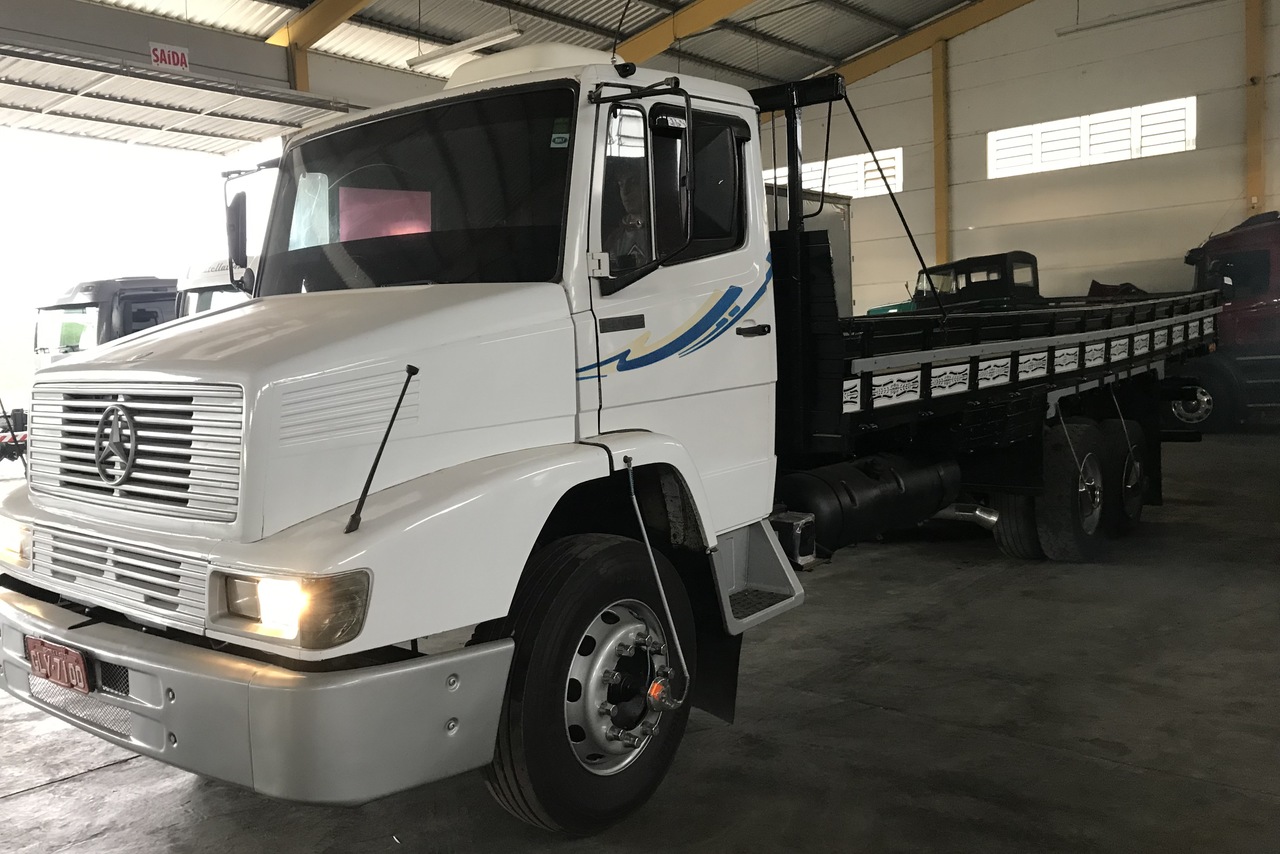 Mercedes Benz MB 1418 - 93/93 2