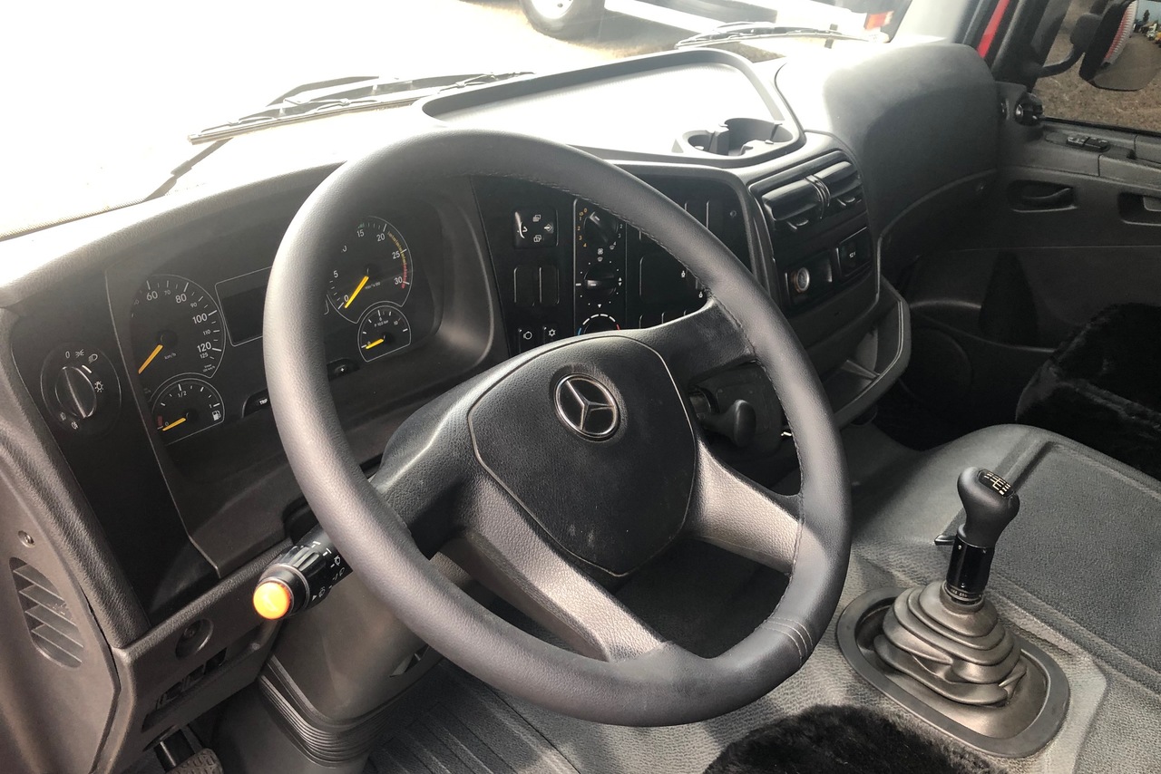 Mercedes Benz Atego 2426 - 14/14 8