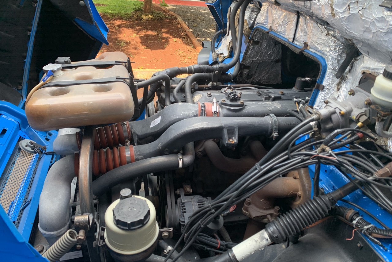 Mercedes Benz MB 1620 - 05/06 17