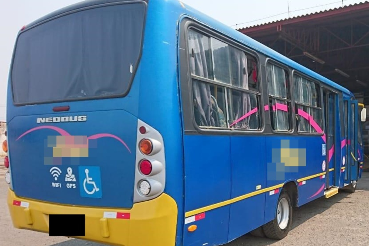 Neobus Thunder Mais  - 08/09 4