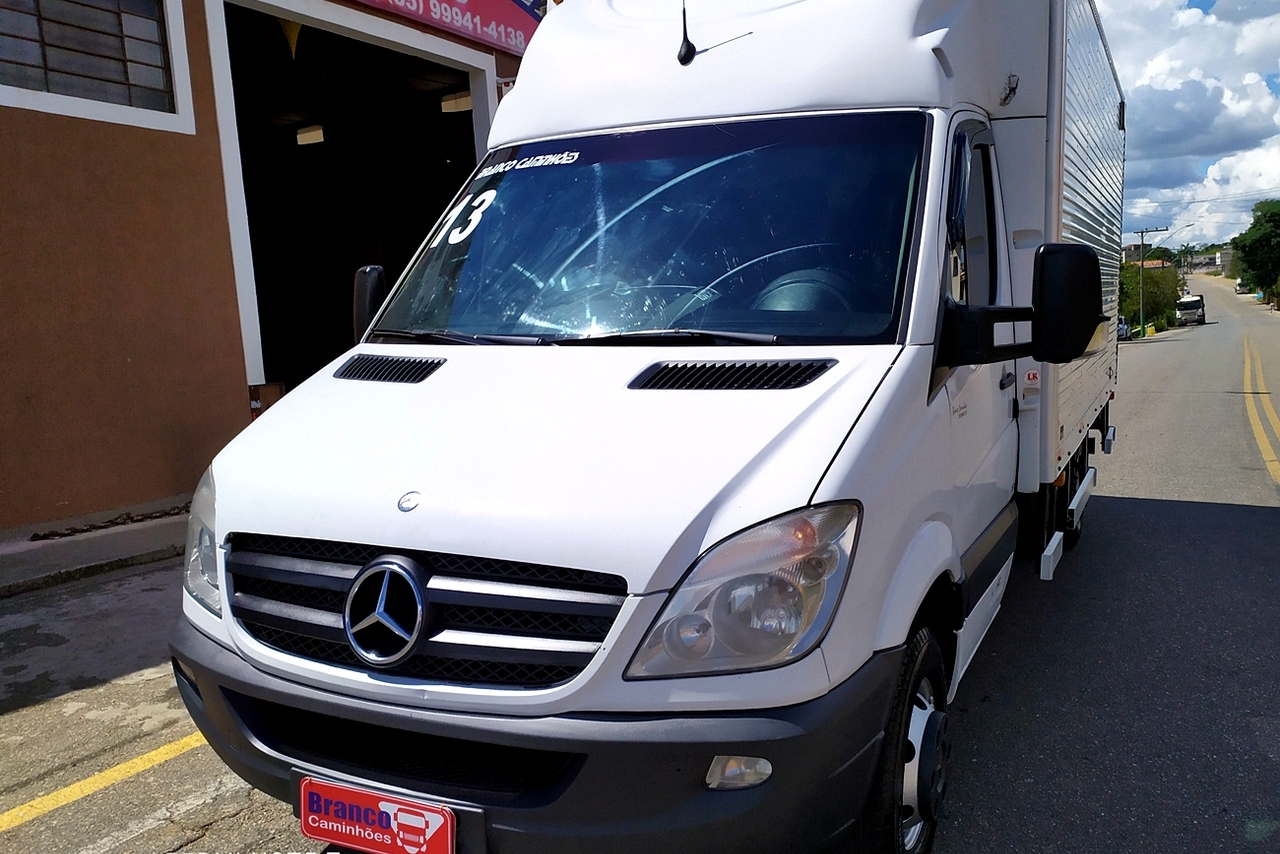 Mercedes Benz 515 - 12/13 2